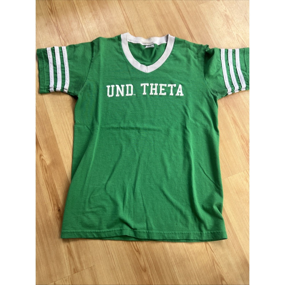 Kappa‎ Alpha Theta T Shirt Women's Small UND Univ. North Dakota Sorority